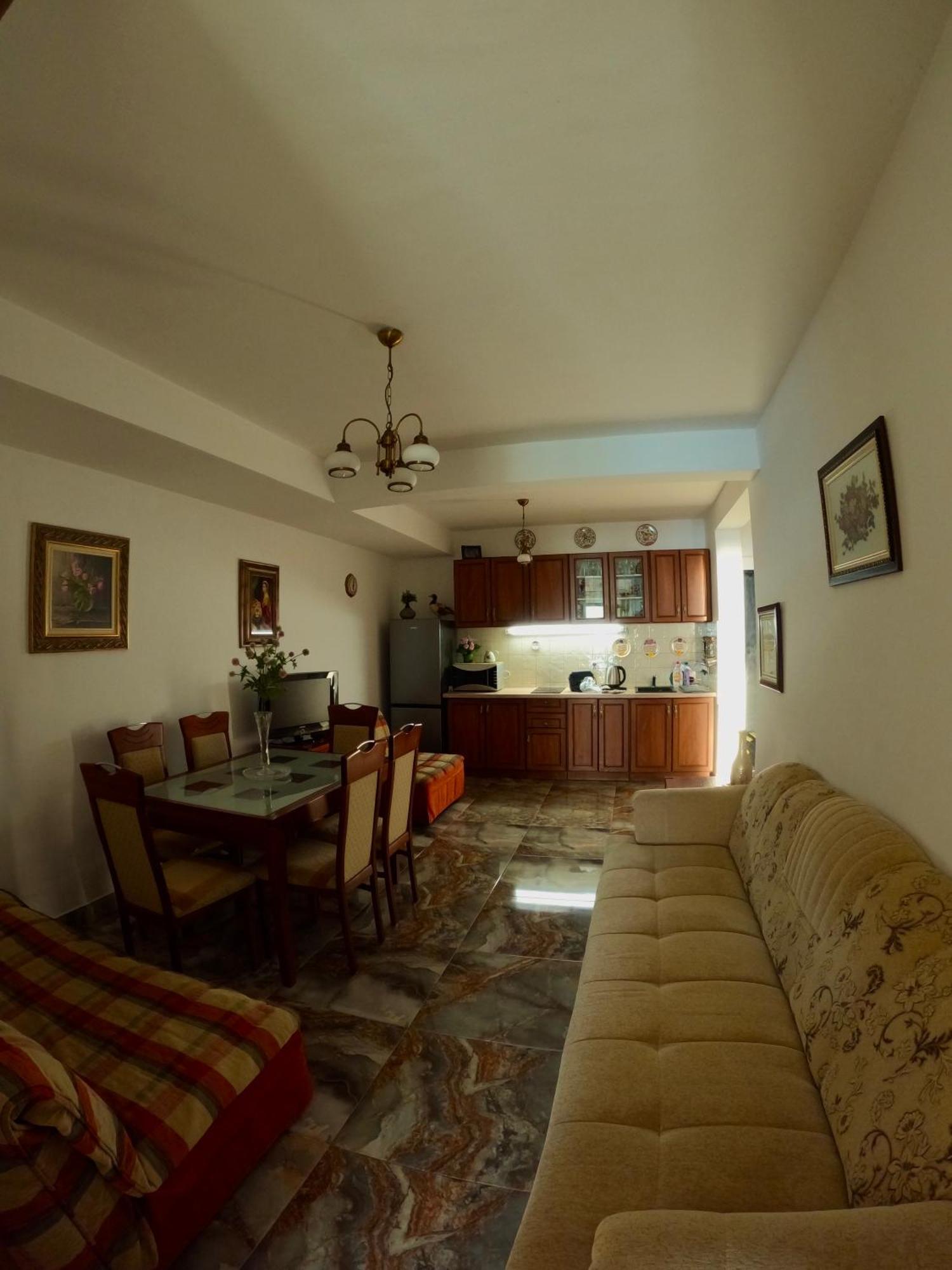 Olga Bashinskaya Apartment Sutomore Luaran gambar